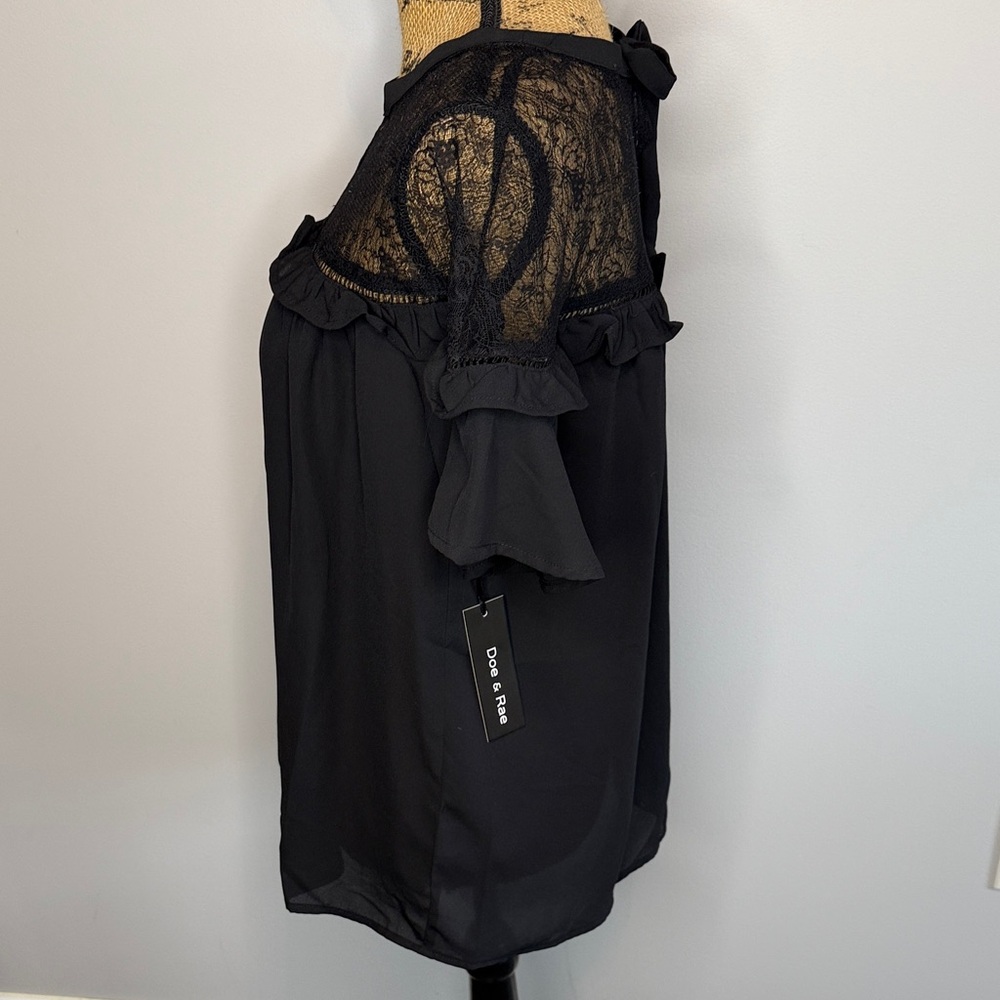 Doe & Rae Black Lace Blouse with Ruffle, Small - Picture 3 of 6